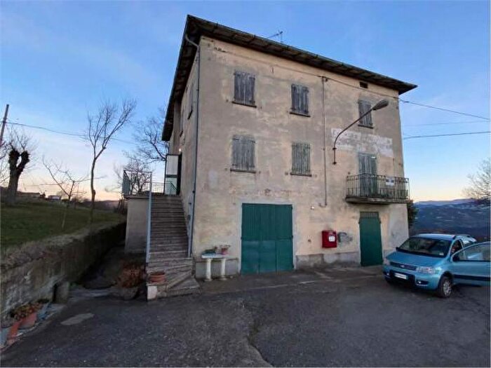 Casa con 6 locali in vendita in Via Serramazzoni ° Tronco, Prignano Sulla Secchia