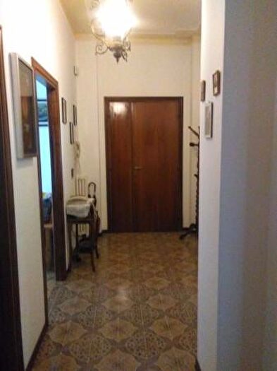 Appartamento con 5 locali in vendita in Jesi