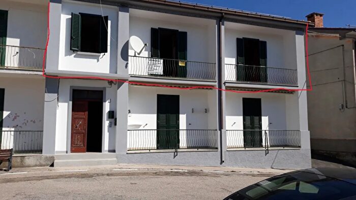 Appartamento con 5 locali in vendita in Viale Cerri, Montelapiano