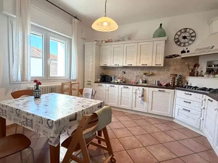 Appartamento con 6 locali in vendita in Riccione