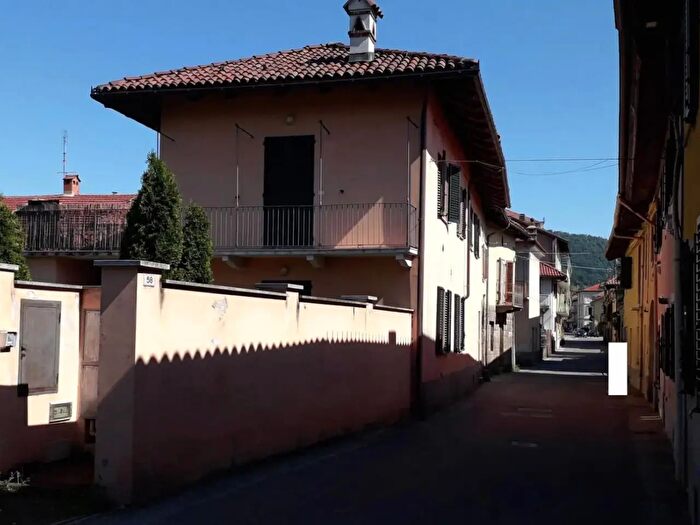 Casa quadrilocale in vendita in Strada Madonnina, Cumiana