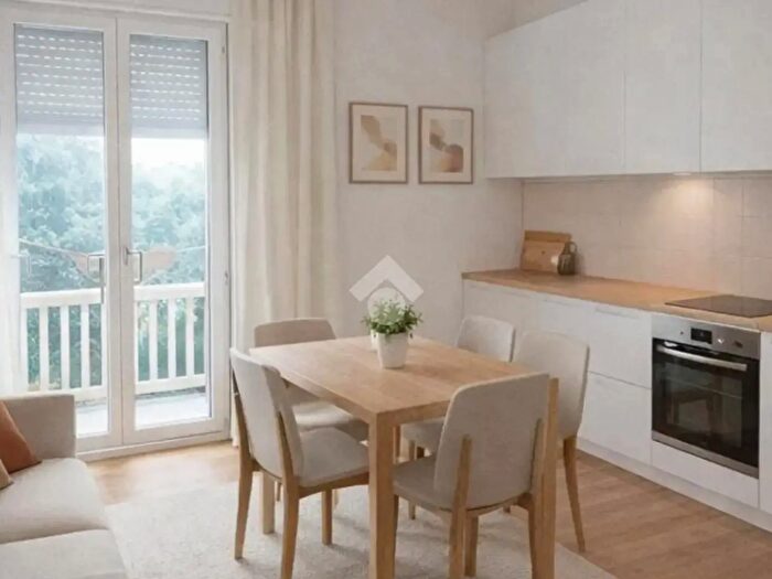 Appartamento trilocale in vendita in Via Michelangelo Buonarroti, Roseto Degli Abruzzi