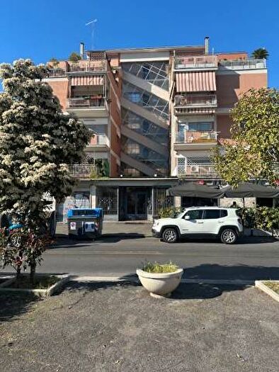 Appartamento bilocale in affitto in Piazza di Cinecittà, Appio Claudio Statuario, Roma
