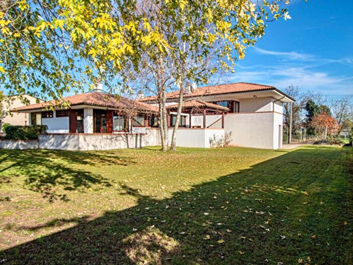 Casa con 6 locali in vendita in Sequals