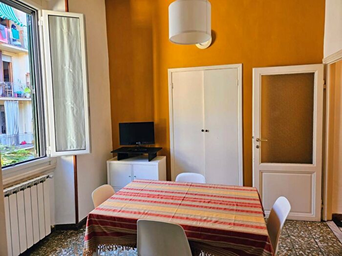 Appartamento trilocale in affitto in Via Masaccio, Libertà Savonarola, Firenze
