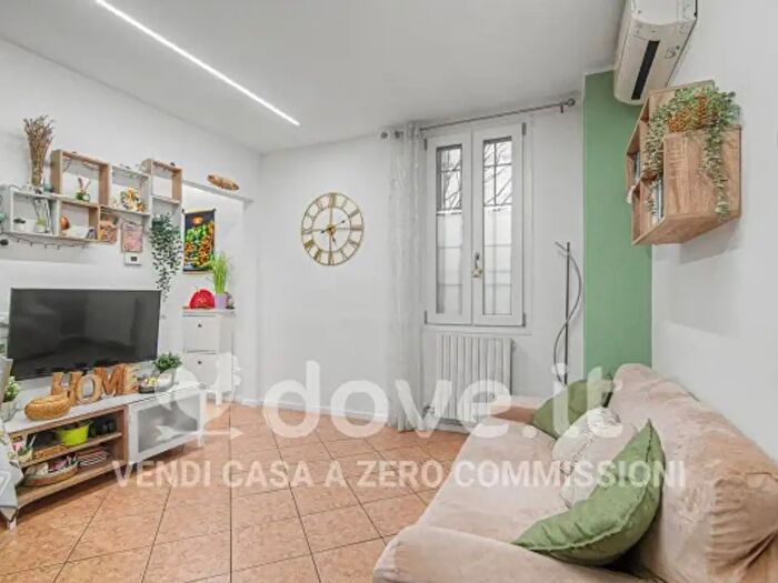 Appartamento bilocale in vendita in Viale Carso, Locate Di Triulzi