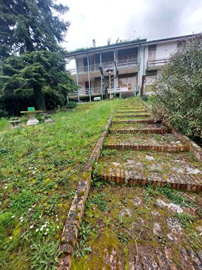 Casa con 10 locali in vendita in Via Garibaldli, Coriano