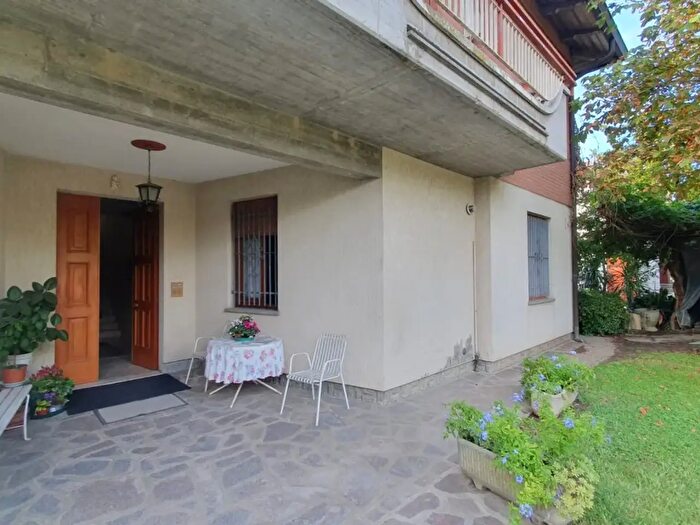 Casa con 5 locali in vendita in Via Sant'Anna, Cavezzo