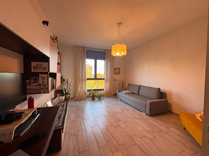 Appartamento trilocale in affitto in Via Leopoldo Marchetti, Pezzotti Meda, Milano