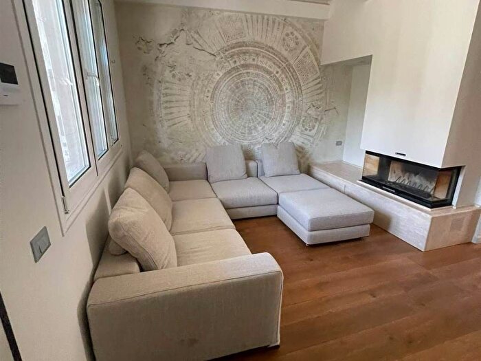 Casa con 5 locali in affitto in Galceti, Prato