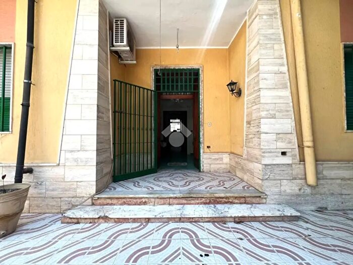 Casa con 5 locali in vendita in Via Pola, Latiano