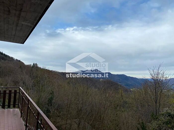 Appartamento bilocale in vendita in Miragolo San Salvatore, Zogno