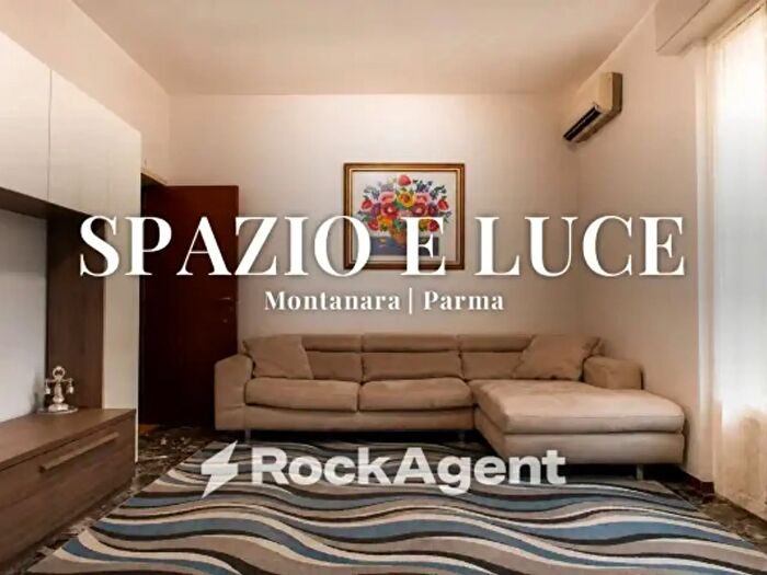 Appartamento quadrilocale in vendita in Via Giulio E Guido Carmignani, Parma