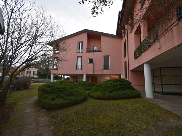 Appartamento quadrilocale in vendita in Via del Cavetto, Robbiate