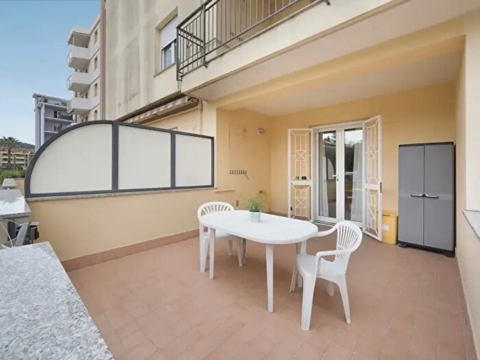 Appartamento bilocale in vendita in Via Marconi, Andora