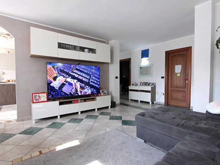 Appartamento con 5 locali in vendita in Via Forvilla, Givoletto