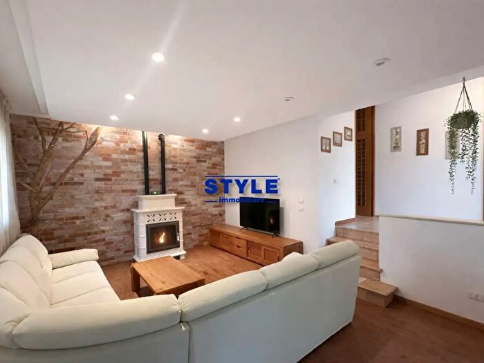 Casa con 12 locali in vendita in Dolo