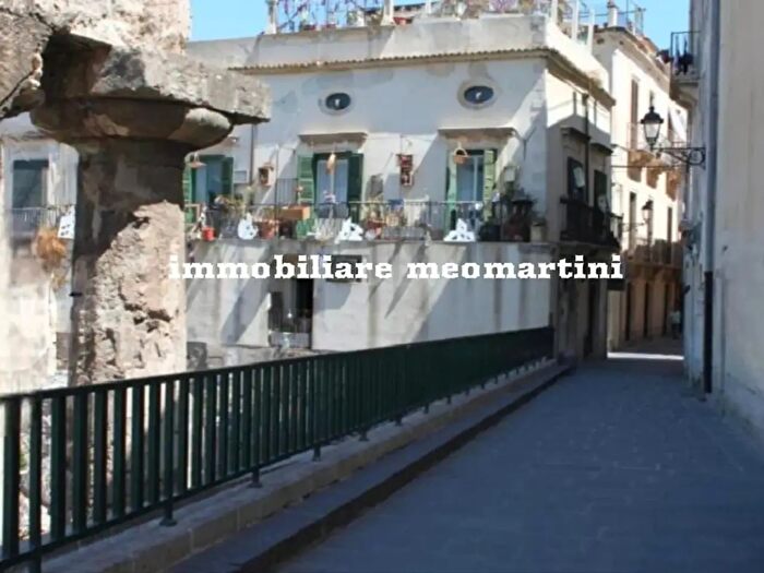 Casa con 6 locali in vendita in Via Resalibera Siracusa Sr, Siracusa