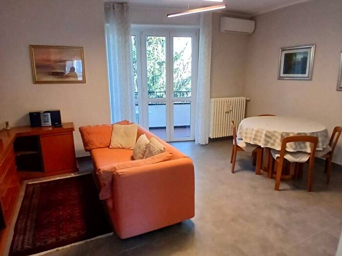 Appartamento trilocale in affitto in Via Savona, Marzabotto, Sesto San Giovanni