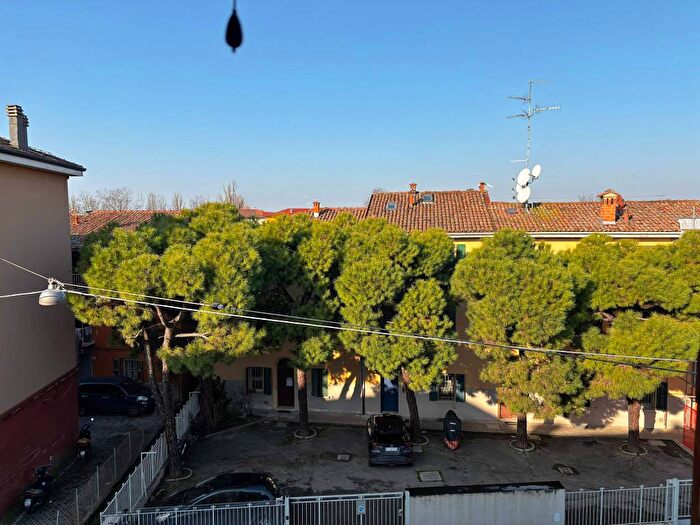 Appartamento quadrilocale in affitto in Via delle Fonti, Corticella, Bologna