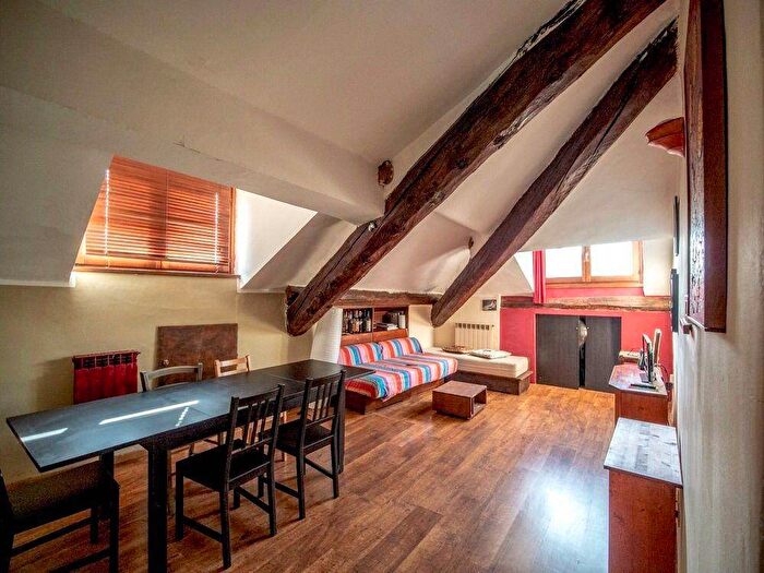 Appartamento trilocale in affitto in Via Cardinale Ascanio Sforza, Pezzotti Meda, Milano