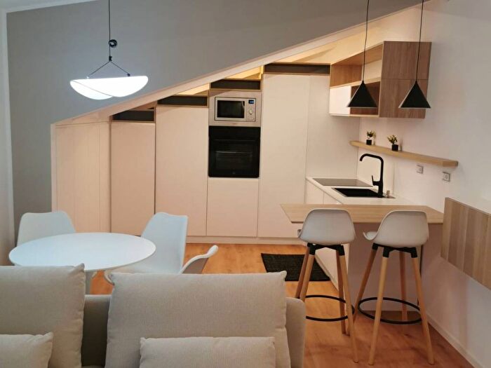 Appartamento bilocale in affitto in Viale Carlo III di Borbone, Acquaviva, Caserta