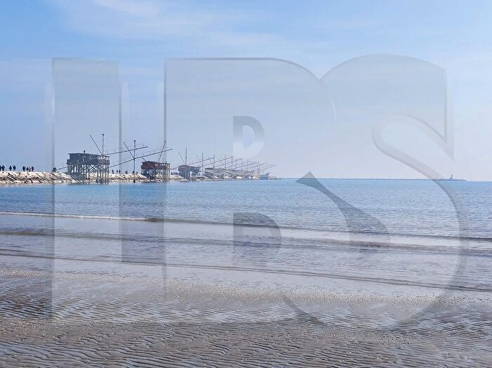 Appartamento con 5 locali in vendita in Viale Milano, Chioggia