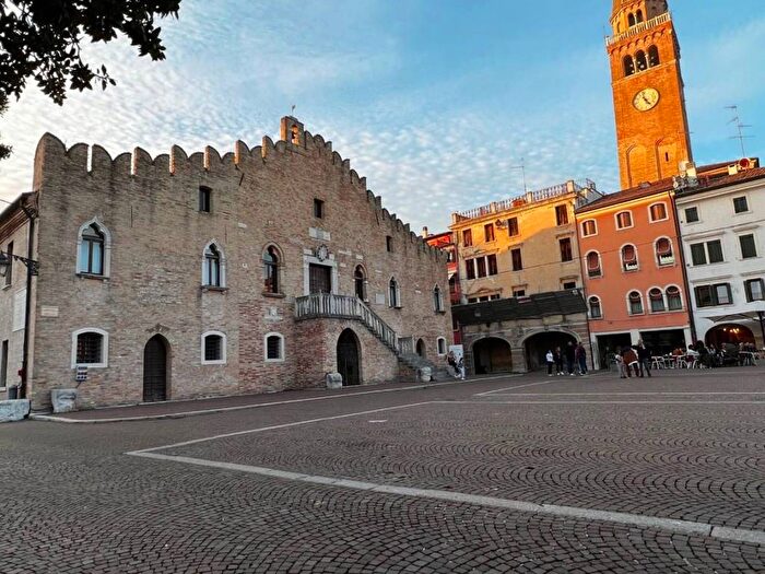 Appartamento quadrilocale in affitto in Piazza della Repubblica, Centro, Portogruaro