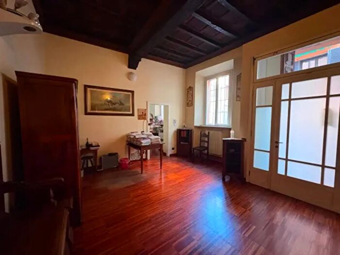 Appartamento trilocale in vendita in Via Melchiorre Gioia, Piacenza