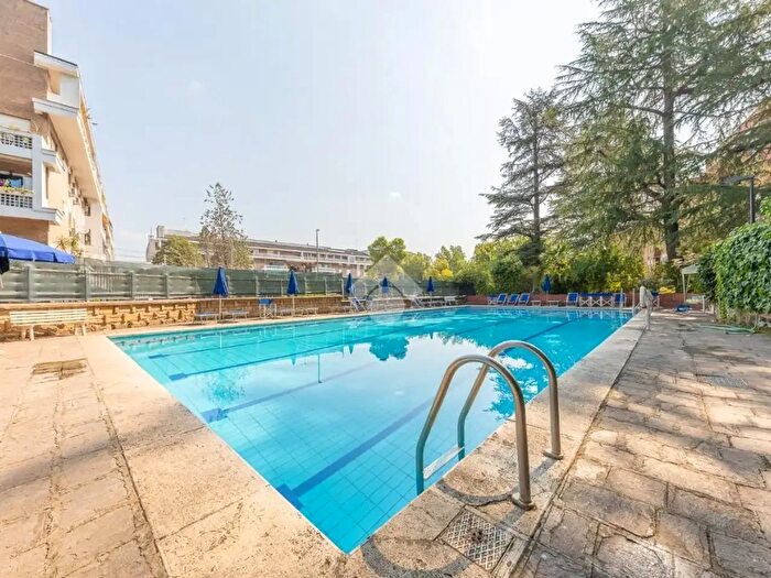 Appartamento trilocale in vendita in Via Chiusi, Roma