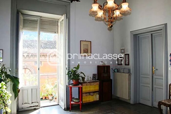 Casa con 6 locali in vendita in Modica