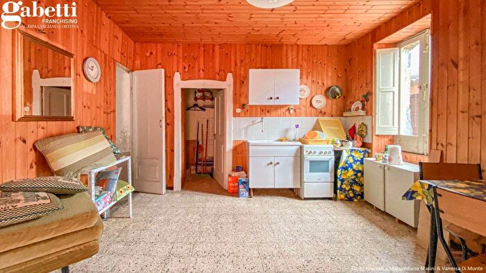 Casa bilocale in vendita in Vico IV Cavour, Lanciano