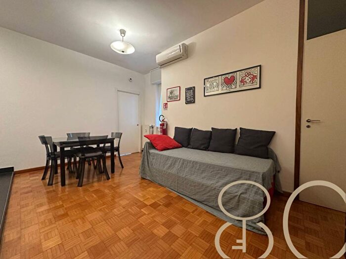 Appartamento bilocale in affitto in Via Balilla, Corso San Gottardo, Milano
