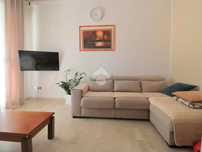 Appartamento trilocale in vendita in Via Borghi, Cesena