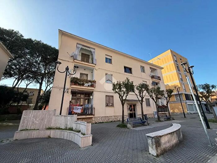 Appartamento trilocale in vendita in Piazza Benedetto Croce, Aprilia