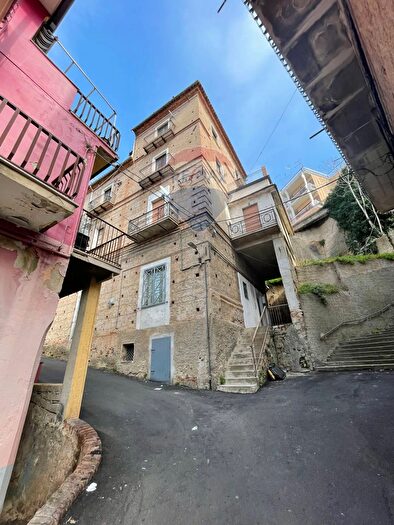 Appartamento con 7 locali in vendita in Ospizio, CoriglianoRossano