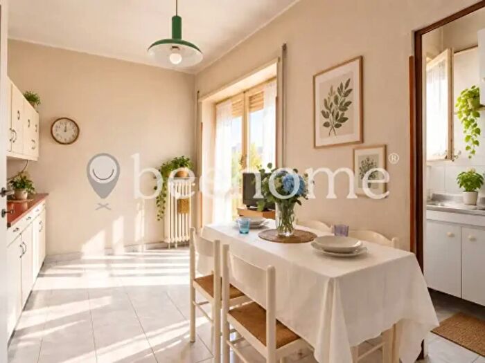Appartamento trilocale in vendita in Via Giuseppe Donati, Roma