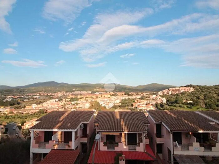 Casa trilocale in vendita in Via Parigi, Villasimius