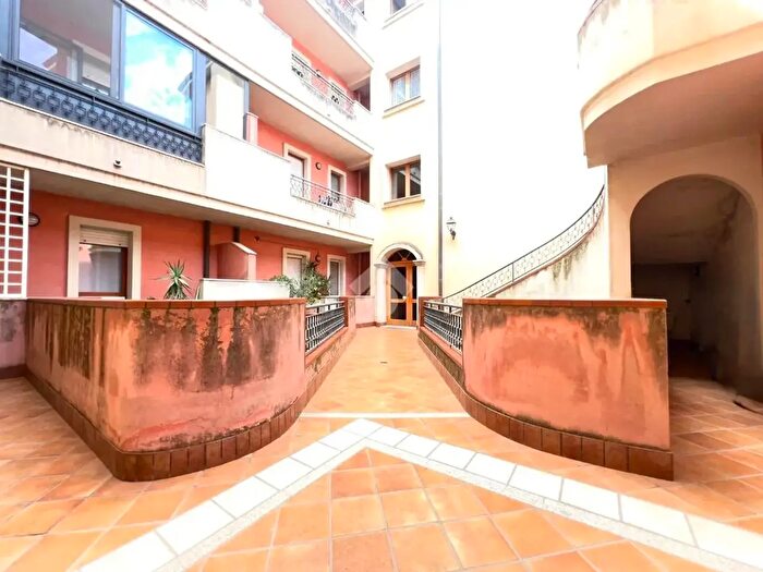 Appartamento trilocale in vendita in Via Puccini, Santa Giusta