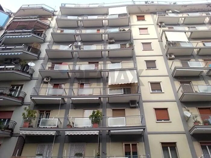 Appartamento trilocale in affitto in Bari