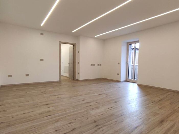 Appartamento trilocale in affitto in Piazza Conti d'Arco, Vigo, Cavedine