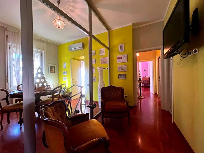 Appartamento trilocale in vendita in Via Giuseppe Mogavero, Salerno