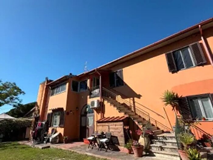 Appartamento in vendita in Via dei Condotti Vecchi, Livorno