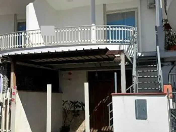 Appartamento trilocale in affitto in Via Caravaggio, Ribera