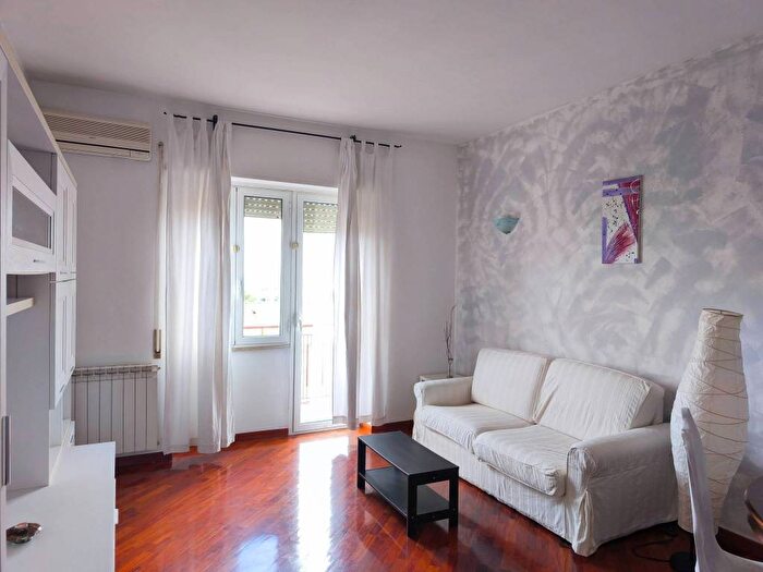 Appartamento bilocale in affitto in Via del Casale Sansoni, Monte Mario Trionfale, Roma