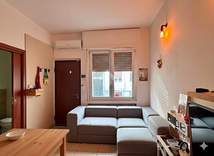 Appartamento quadrilocale in vendita in Via Giuseppe Mazzini, Corsico