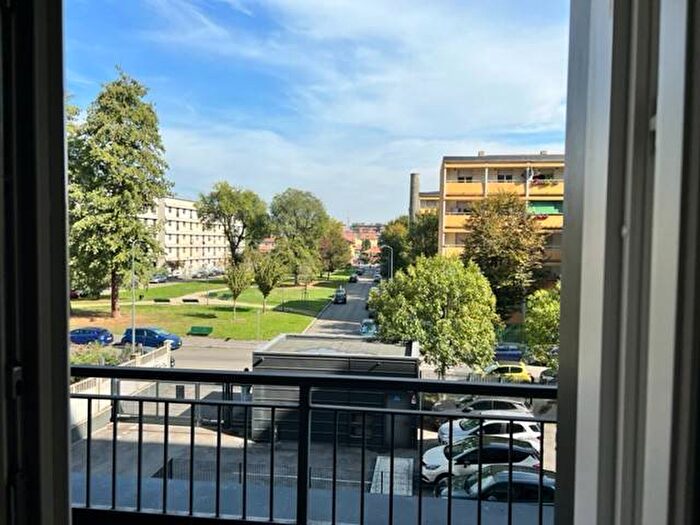 Appartamento bilocale in affitto in Via Padre Leonardo Murialdo, Lorenteggio, Milano