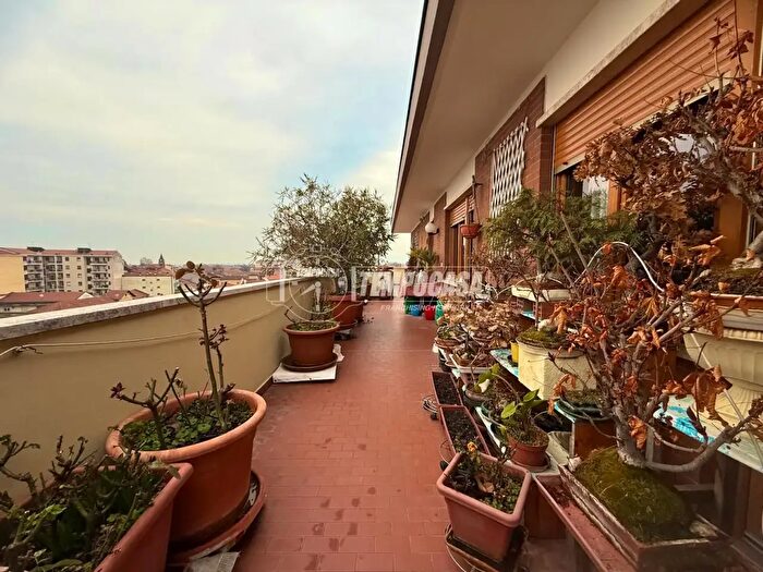 Appartamento con 5 locali in vendita in Corso Nazioni Unite, Cirie