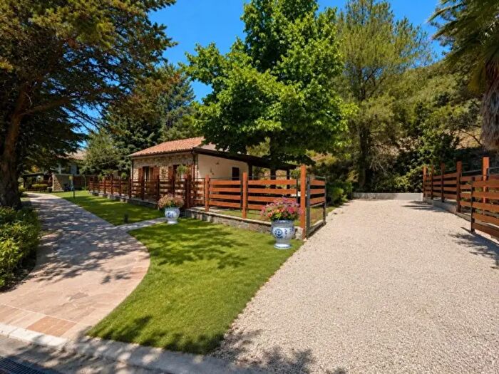 Casa bilocale in affitto in Via Mariano E Giuseppe De Vivo, Castellabate