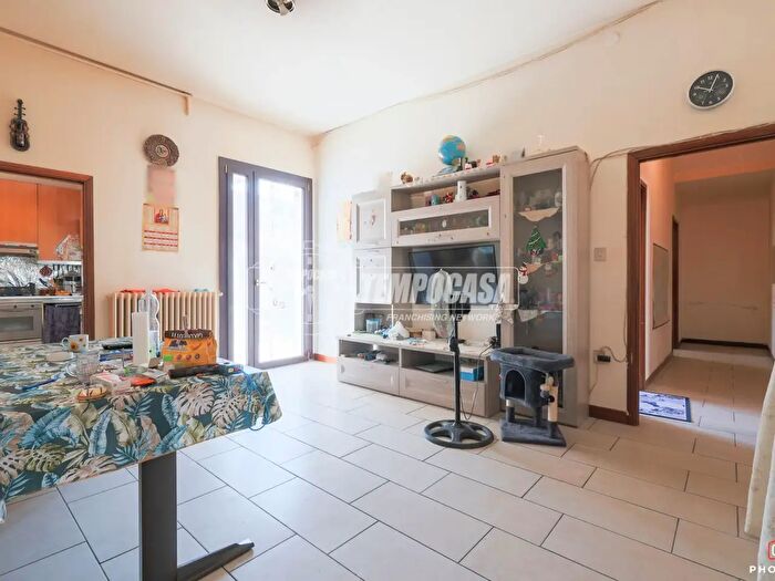 Casa quadrilocale in vendita in Via Passamonti, Lugo